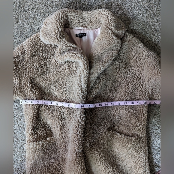 Topshop Tan Brown Teddy Mid Length Oversized Cozy Jacket with Pockets Sz 4 - Picture 11 of 11